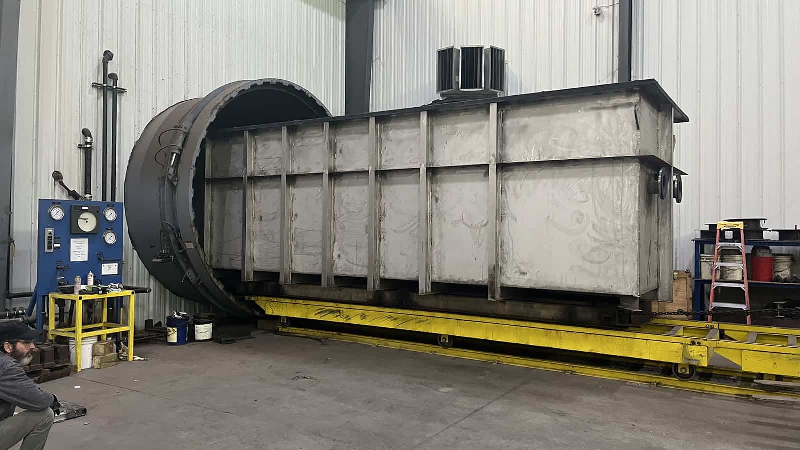 Open Top Tank After Autoclave Cure